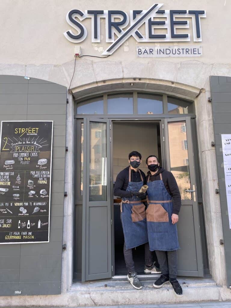 l'équipe du Street Bar à Toulon