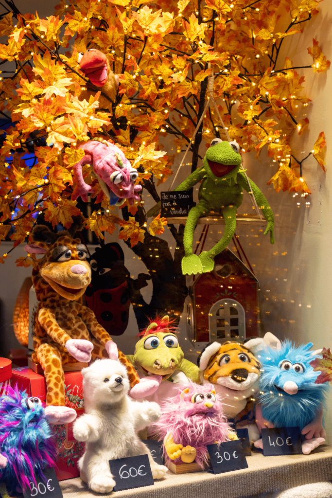 La Maison des Marionnettes, votre nouveau café-théâtre créatif à La Rue des Arts 2 La Maison des Marionnettes centre ville de Toulon